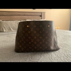 Louis Vuitton Montaigne